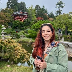 Meet your Posher, Sara